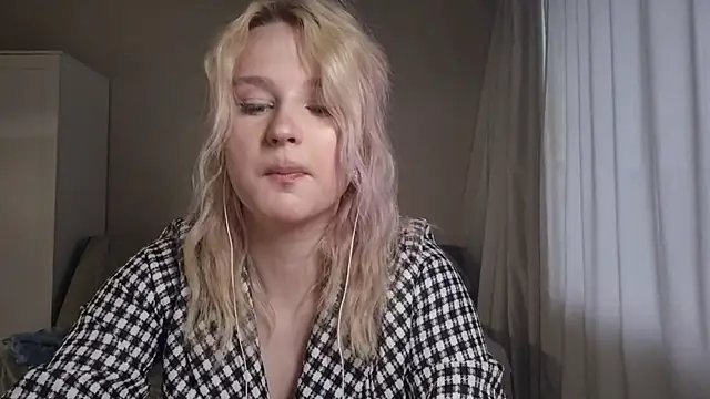 BloomMoon online show from 06.30.26