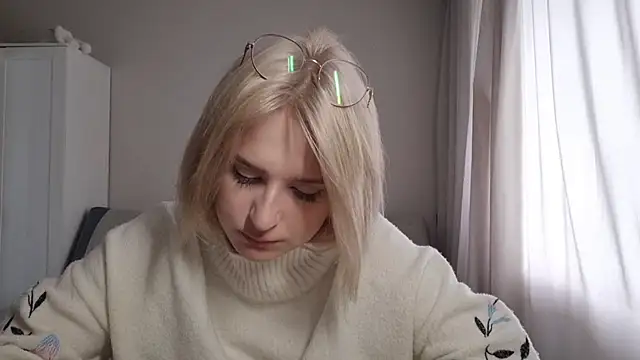 BloomMoon online show from 07.10.26