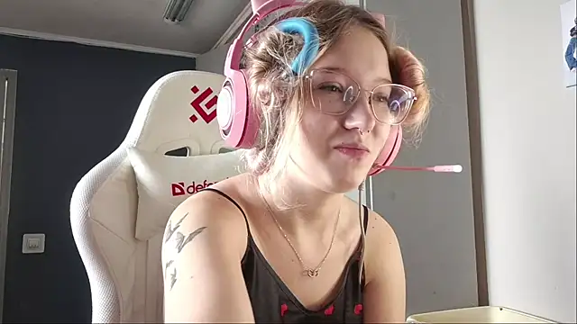 FunnyLila online show from 07.01.26