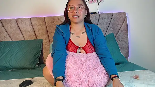 ScarlettPierce777 online show from 06.25.26