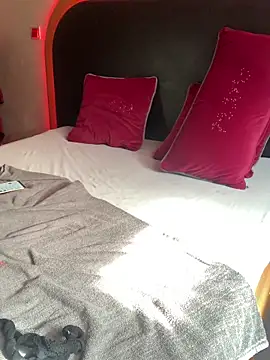 prachernadine online show from 02.11.25