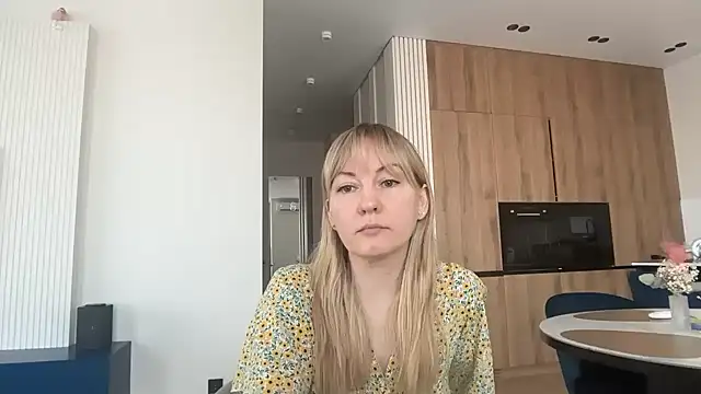 Dorielle online show from 06.25.26