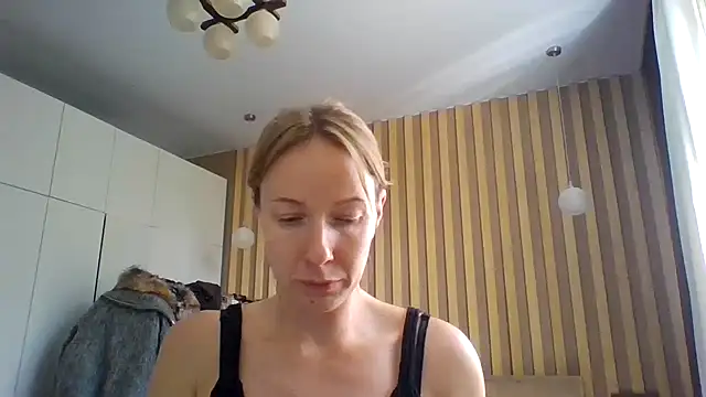 Snapshot of Deloriada chatting on 08.08.26 Deloriada online show from 08.08.26