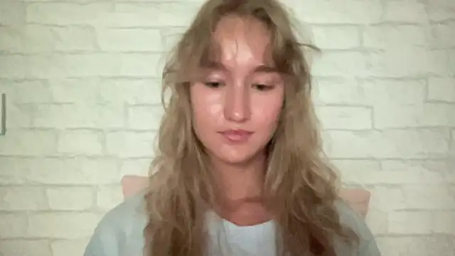 Snapshot of MissMillyx chatting on 06.22.26 MissMillyx online show from 06.22.26