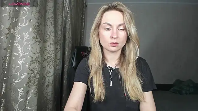 kelly copperfield online show from 10.18.25