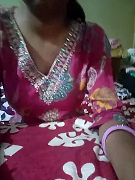 Snapshot of nikku_rao chatting on 06.25.26 nikku rao online show from 06.25.26