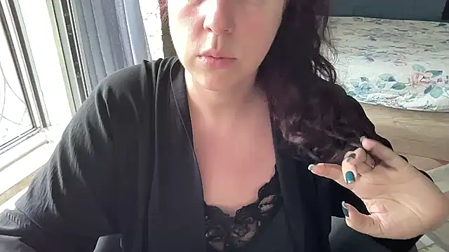 Jolenya online show from 06.25.26