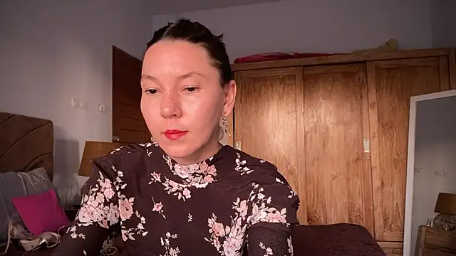 kittycat4you online show from 12.19.24