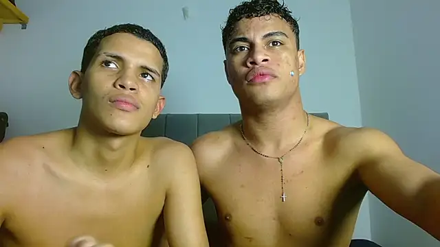 Jose And Daniel online show from 07.14.26