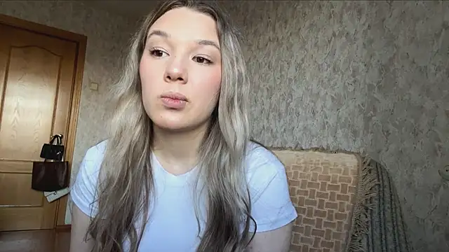 AminaGirl online show from 06.24.26