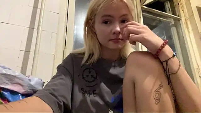 Snapshot of Jeneienal_1 chatting on 07.21.26 Jeneienal 1 online show from 07.21.26