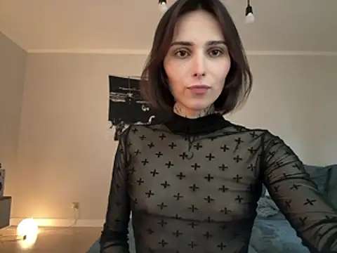 VivianGlow online show from 06.29.26