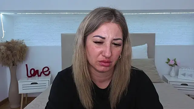 candyyy sweet  online show from 06.26.26
