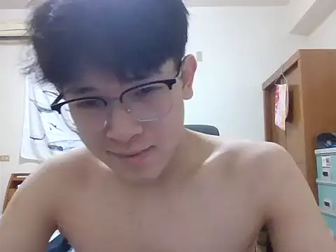 Snapshot of xkinn97 chatting on 07.10.26 xkinn97 online show from 07.10.26