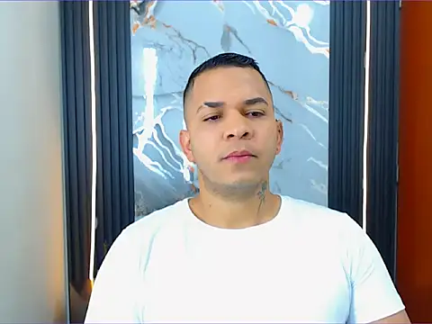 Snapshot of cristhian_gamboa chatting on 07.10.26 cristhian gamboa online show from 07.10.26