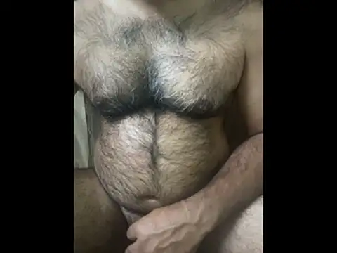 Snapshot of SatBull007 chatting on 11.28.25 SatBull007 online show from 11.28.25