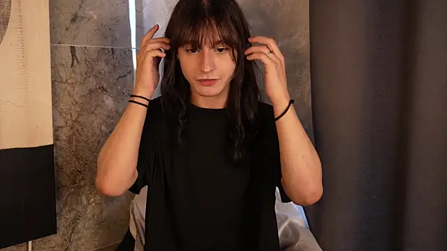 SaveThisMoment online show from 07.06.26