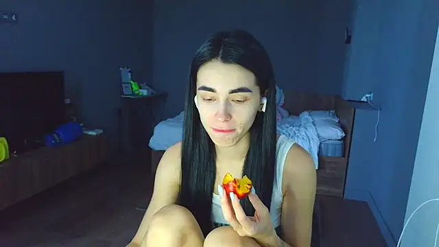 natali elfie online show from 07.12.26