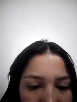 Leya Phone online show from 06.30.26