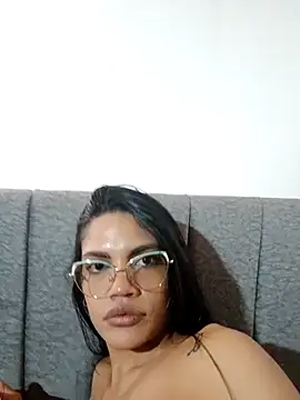 Snapshot of VicktoriaSunshei chatting on 07.04.26 VicktoriaSunshei online show from 07.04.26