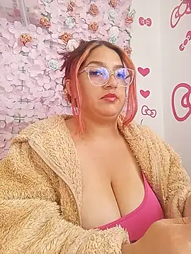 Snapshot of Mia_karelti chatting on 07.08.26 Mia karelti online show from 07.08.26