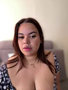 AliceStarshine online show from 03.18.25