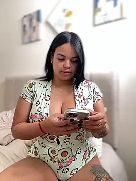 AliceStarshine online show from 10.22.25