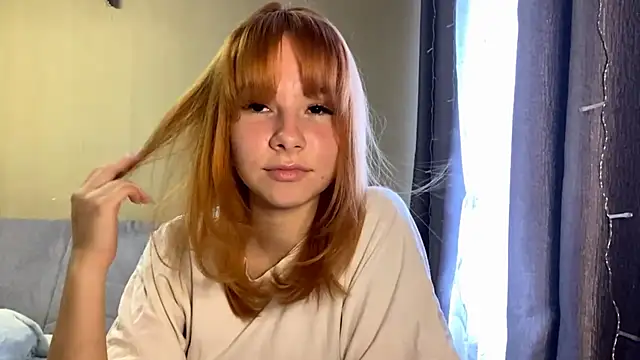 Snapshot of Ginger_Baby chatting on 07.11.26 Ginger Baby online show from 07.11.26