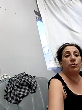 esineee online show from 07.06.26