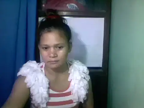 Lovelypinay26 online show from 07.14.26