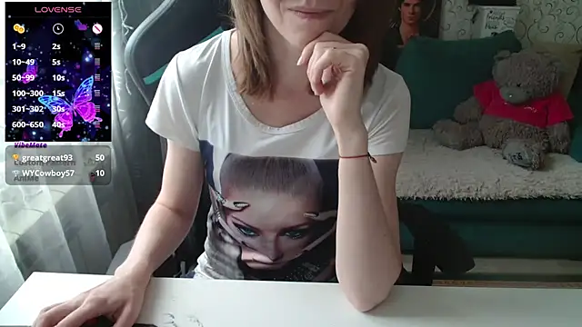 Snapshot of __Alisa__ chatting on 07.06.26 Alisa online show from 07.06.26