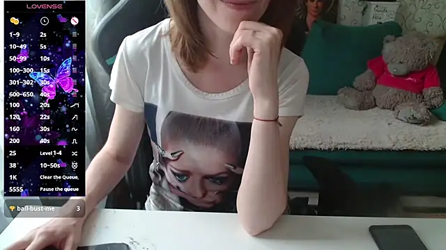 Snapshot of __Alisa__ chatting on 07.11.26 Alisa online show from 07.11.26