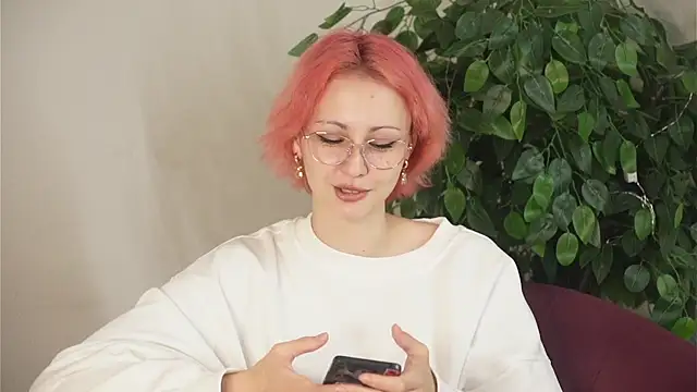 ErmelindaRottner online show from 07.08.26