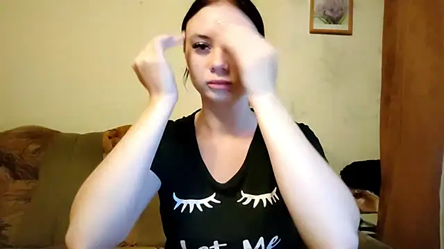 SARACUTIELOL online show from 07.10.26