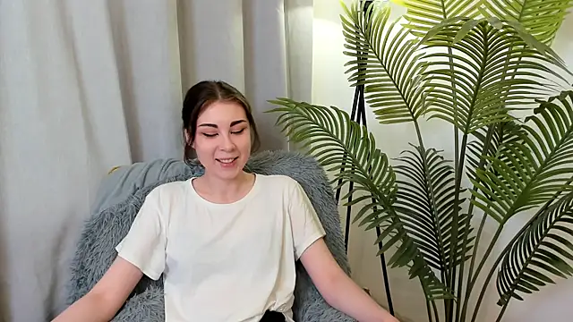 LauraleeSadiq online show from 07.10.26