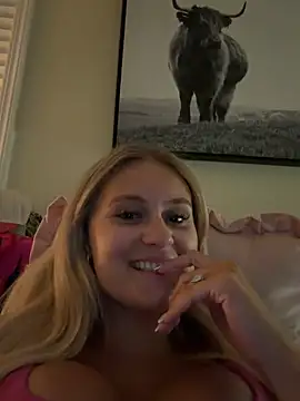 DaisyMonroexoxo online show from 07.12.26