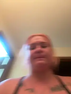 Snapshot of thicknasty chatting on 07.14.26 thicknasty online show from 07.14.26