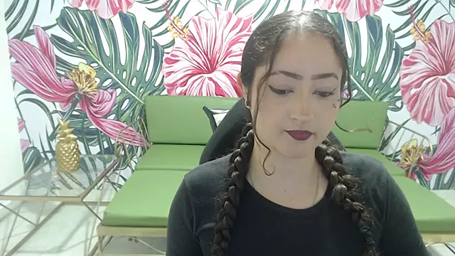 Snapshot of Rebeca_dreams chatting on 07.16.26 Rebeca dreams online show from 07.16.26