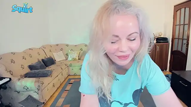 WhitneyLynn online show from 03.15.25