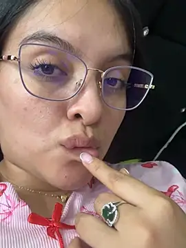 Nicoleqm online show from 07.22.26