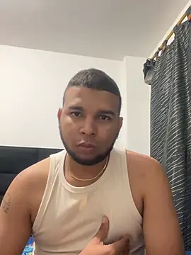 Snapshot of Dylanblackx1 chatting on 07.16.26 Dylanblackx1 online show from 07.16.26