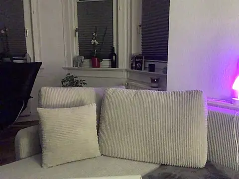 LaraaMaxx online show from 07.30.26