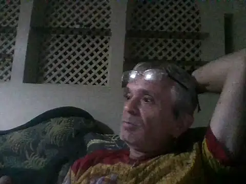 Snapshot of momba772 chatting on 08.02.26 momba772 online show from 08.02.26