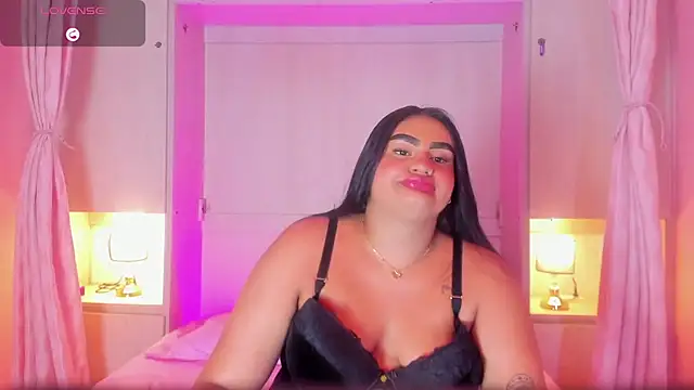 Curvy Izzii online show from 07.29.26