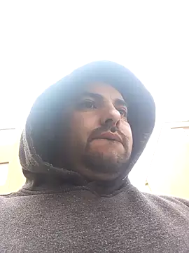 Snapshot of robredoj chatting on 10.04.25 robredoj online show from 10.04.25