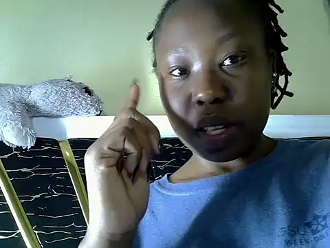 Misslovvie online show from 07.25.26