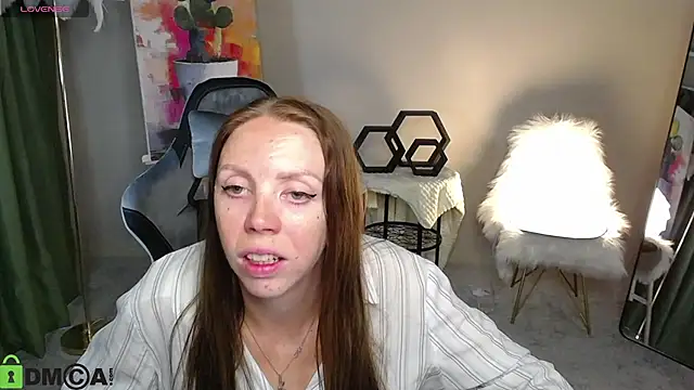 EmilyStevart online show from 08.05.26