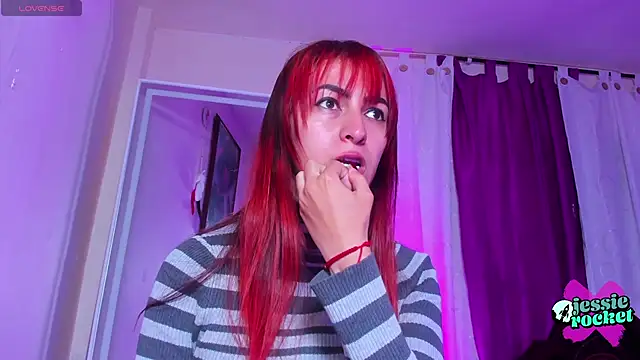 jessierocketx online show from 10.17.25