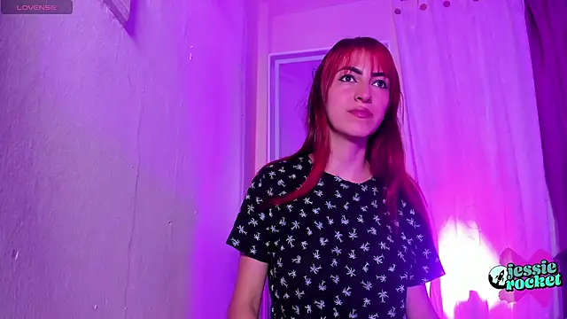 jessierocketx online show from 10.25.25