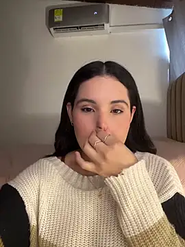 Snapshot of IvyValentine chatting on 03.07.25 IvyValentine online show from 03.07.25